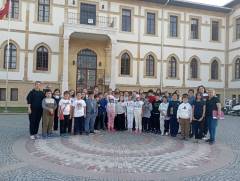 Evrensel Kolej